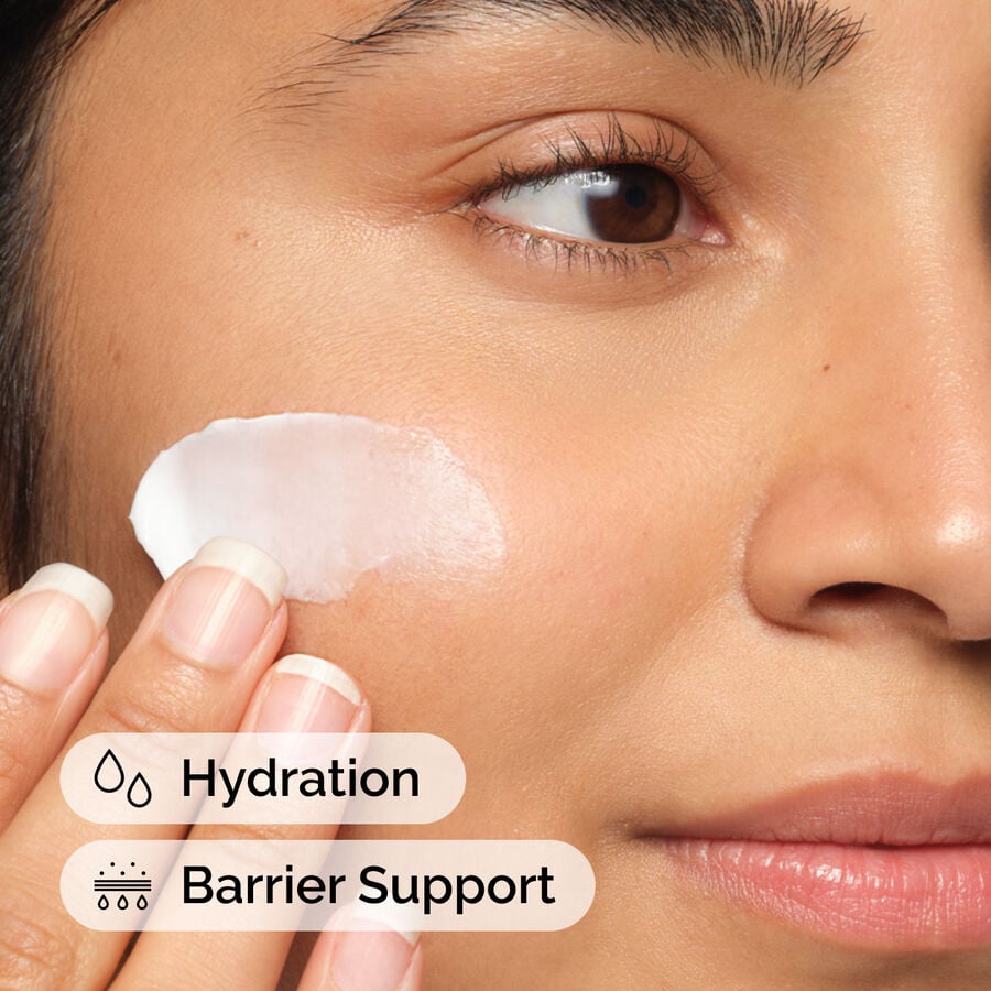 natural-moisturizing-factors-ha-o9 ord-natural-moisturizing-factors-ha-model-application-with-benefits.jpg